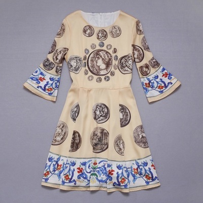 【2014深圳精品女裝古典巴洛克風格印花絲綢圓領(lǐng)收腰真絲連衣裙批發(fā)】價格,廠家,圖片,連衣裙,深圳市寶安區(qū)沙井歐秀服飾批發(fā)商行-